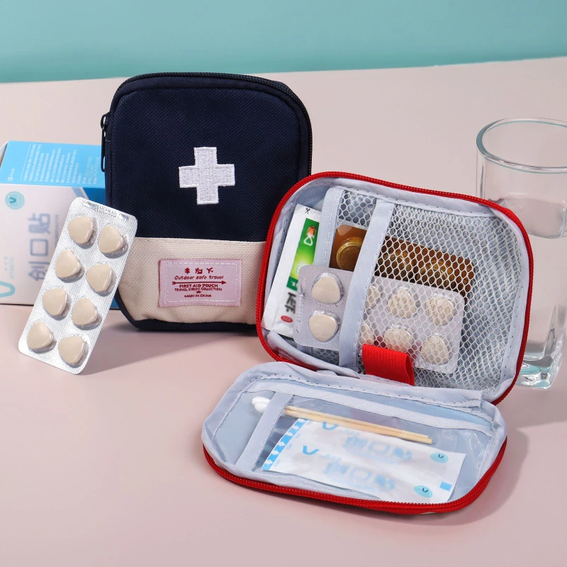 Portable Medicine Bag Cute First Aid Kit Medical Emergency Kits