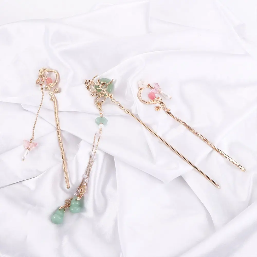 Description Picture 2 of itemElegant Vintage Tassel Bridal Flower Pendent Pearl Women Hair Sticks Chinese Hair Fork Hair Clip Korean Hanfu Hairpins