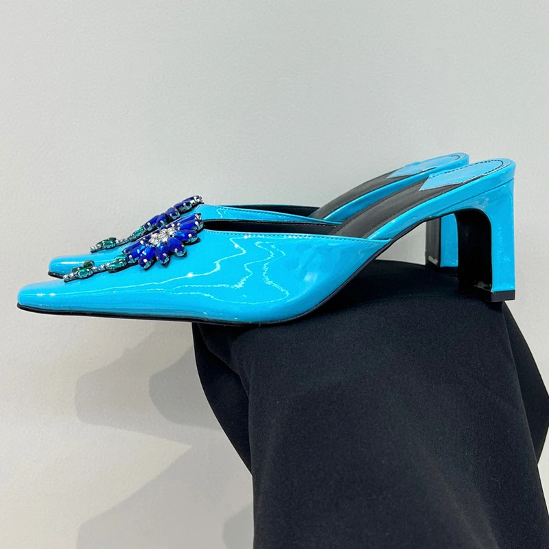 

Summer New Fashion Women Slippers Crystal Decor Flower Design Banquet High Heel Slippers Patent Leather Material Female Pumps