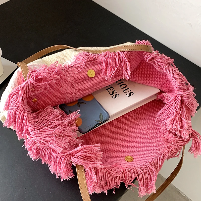 VeryMe Canvas Tassel Shoulder Bags Women's Tote Large Capacity Beach Handbags Fashion Designer Female Travel Pack תיק קנבס לנשים