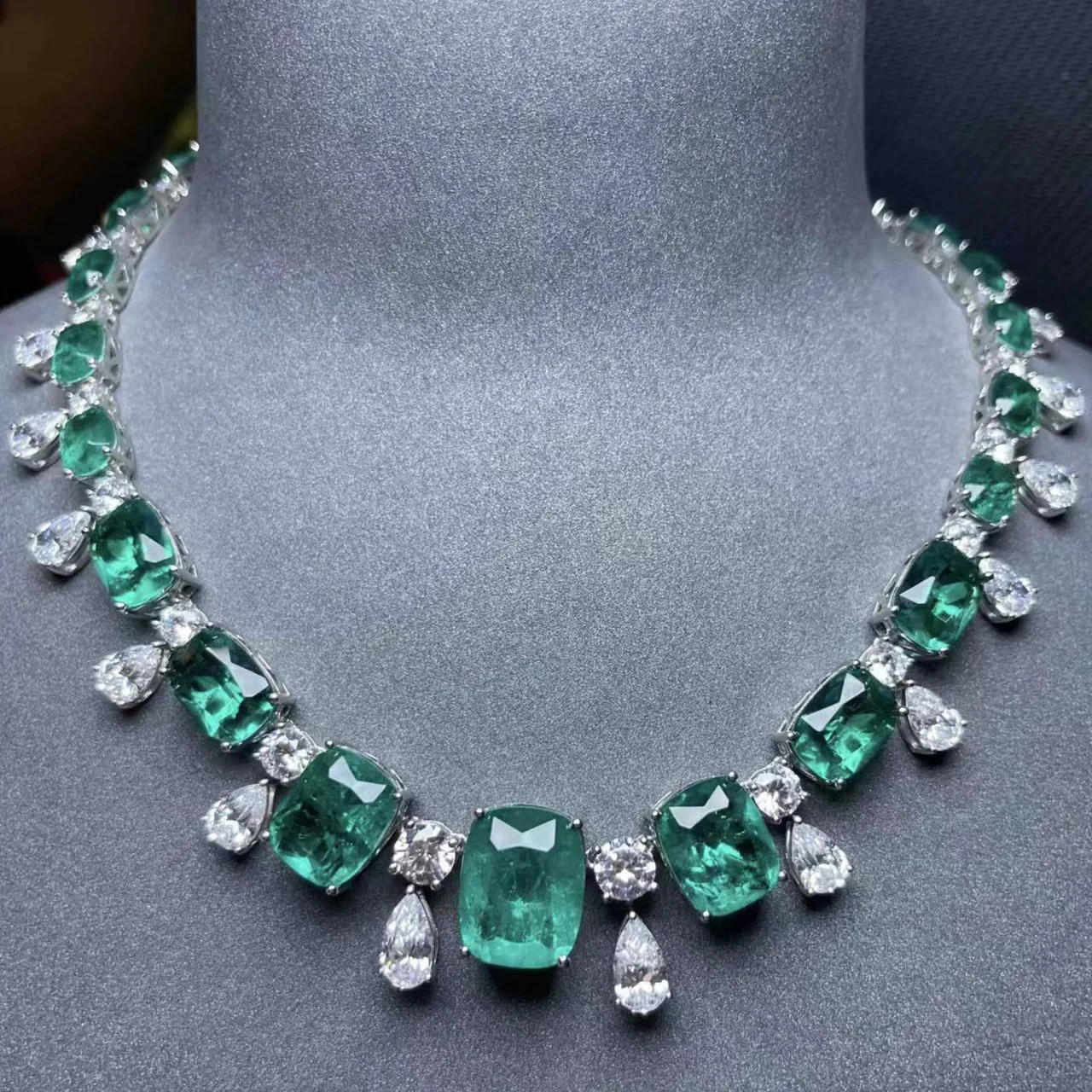 Cocci Collection 1.64ctw Brazilian Sakota Emerald & Zircon Chevron Necklace main image 0