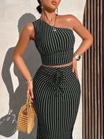Ladies Casual Stripe Shoulder Pleated Short Top And Pleated Mermaid Skirt Two-Piece Set - Image 3