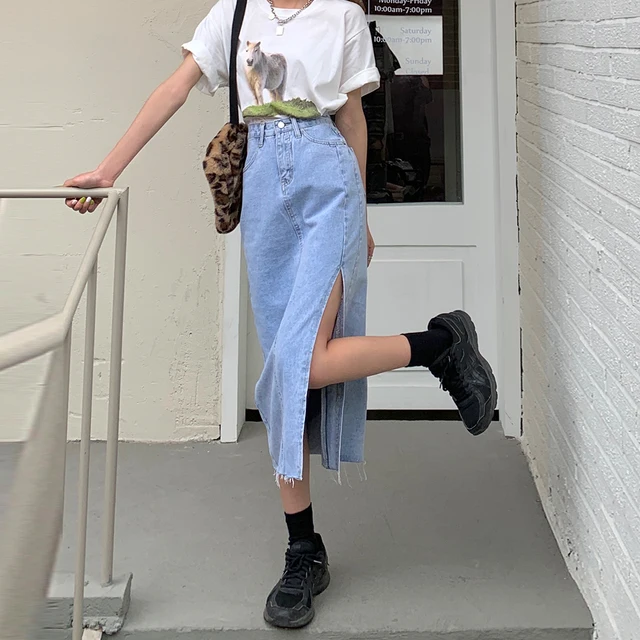 Saia de Brim Branca Casual Coreana: O Estilista Must-Have para o Verão 3 Saia de Brim Branca Casual Coreana