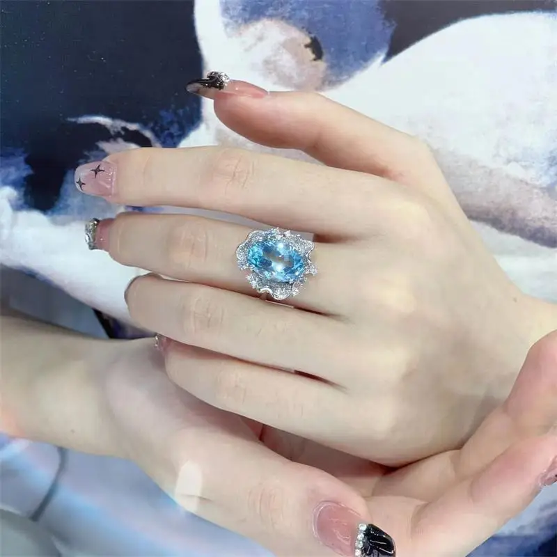 

Hottest Selling Best Seller Silver Ring For Woman With Natural Sky Blue Topaz Gemstone 10*14mm Silver Ring Best Lady Gift