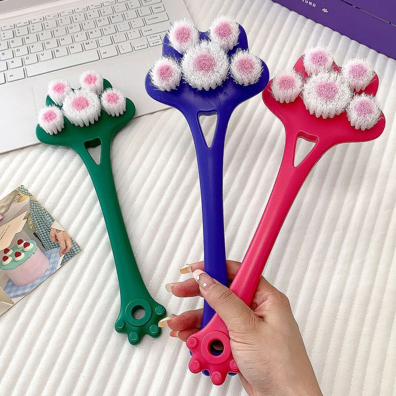 

Щетка для ванны с удлиненной ручкой, щетка для ванны с кошачьими лапами, щетка для ванны с мягкими волосами и мячом для ванны, щетка для удаления грязи и втирания, аксессуары для ванной комнаты