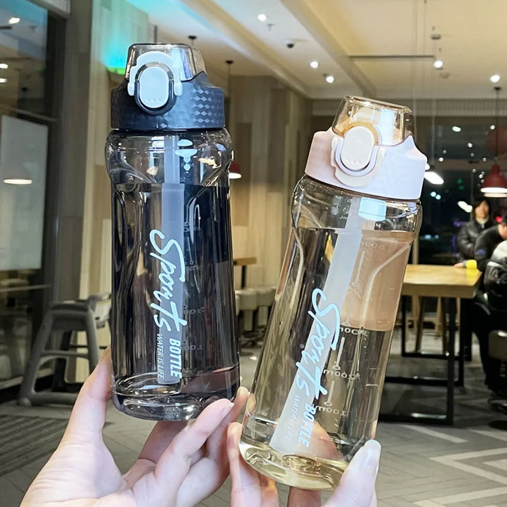 Large Capacity Sports Water Bottle With Strawer Plastic Cup Leakproof Bottles Outdoor Gym Sports Transparent Water Cup 650/750ml