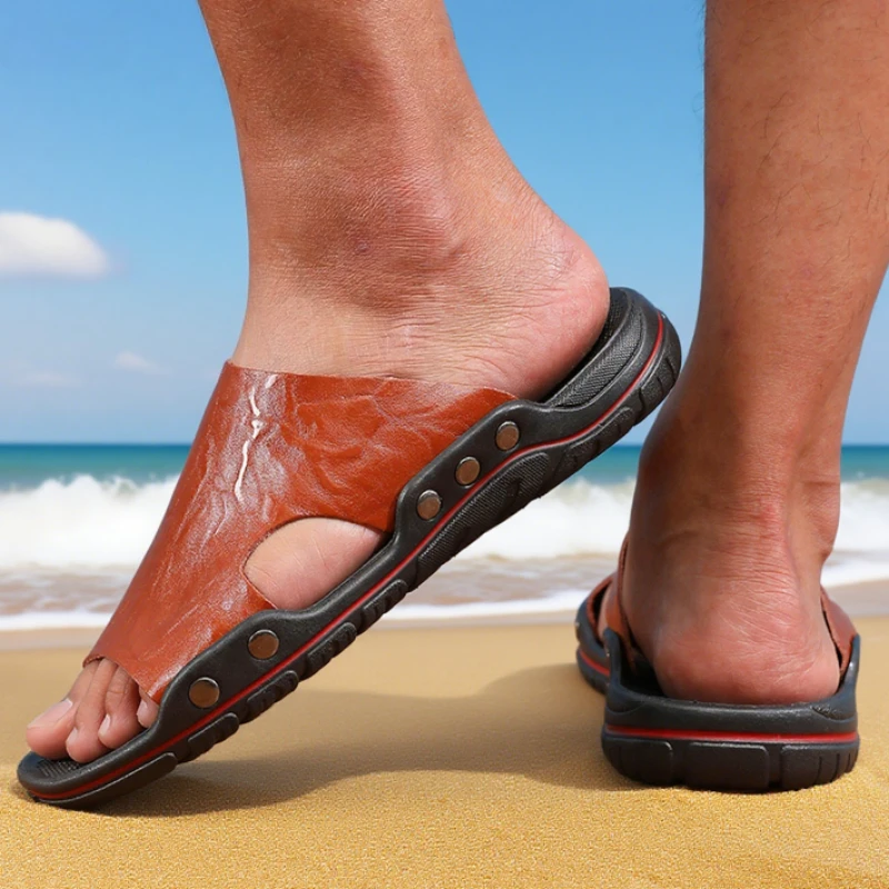 Men's Sandals Comfortable Luxurious Classic Beach Slippers Lightweight Durable Rubber Soles Breathable Non Slip Casual Men Shoes