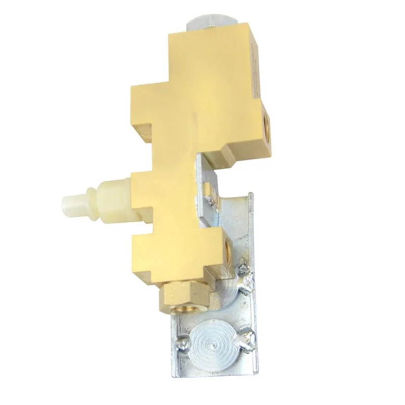 Car Brake Proportioning Valve With Bracket For Ford Mustang Falcon Fairlane Comet 1960-1970 Model PV6070FD