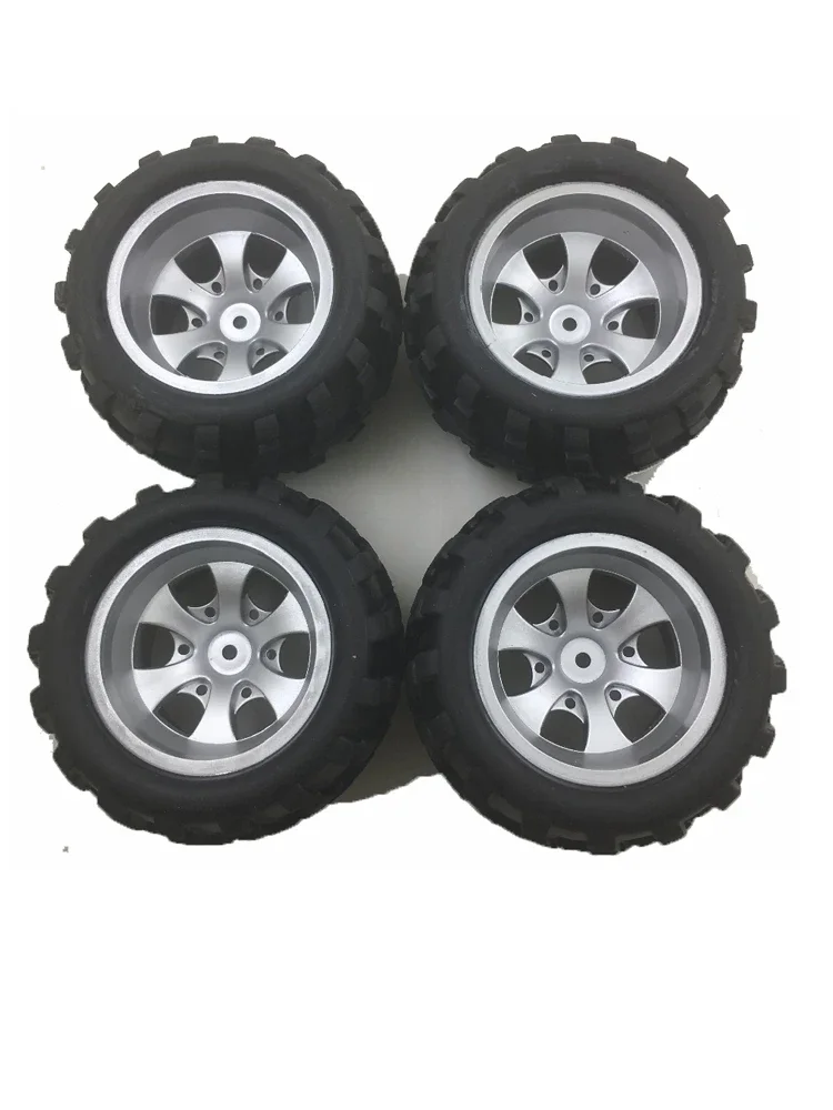 Wltoys A979 1/18 RC카 예비 부품, 왼쪽 타이어 2 개, 오른쪽 타이어 2 개, A979-01 02 액세서리
