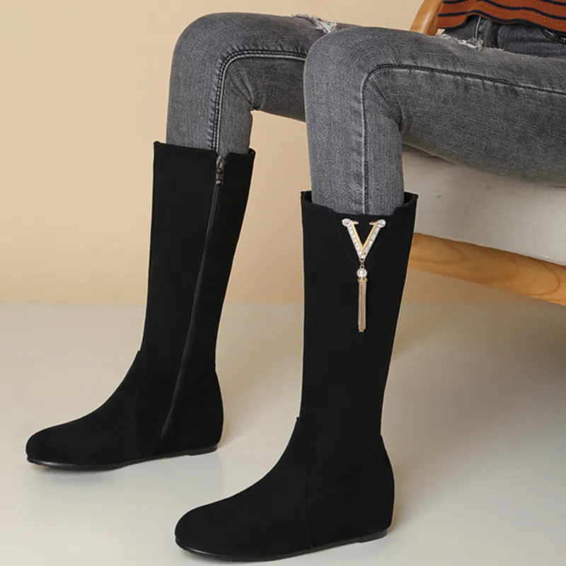 

ENMAYER Rhinestone Pearl Metal Tassel Flock Flat Bottomed Women's Middle Boots Side Zipper Plush Interior Heighten Autumn Shoes