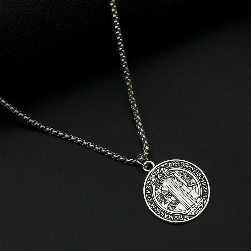 Collana Rotonda Con Medaglia Di San Benedetto Catene In Lega Collane Con Ciondolo Medaglione Cattolico Di San Benedetto Gioielli San Benito