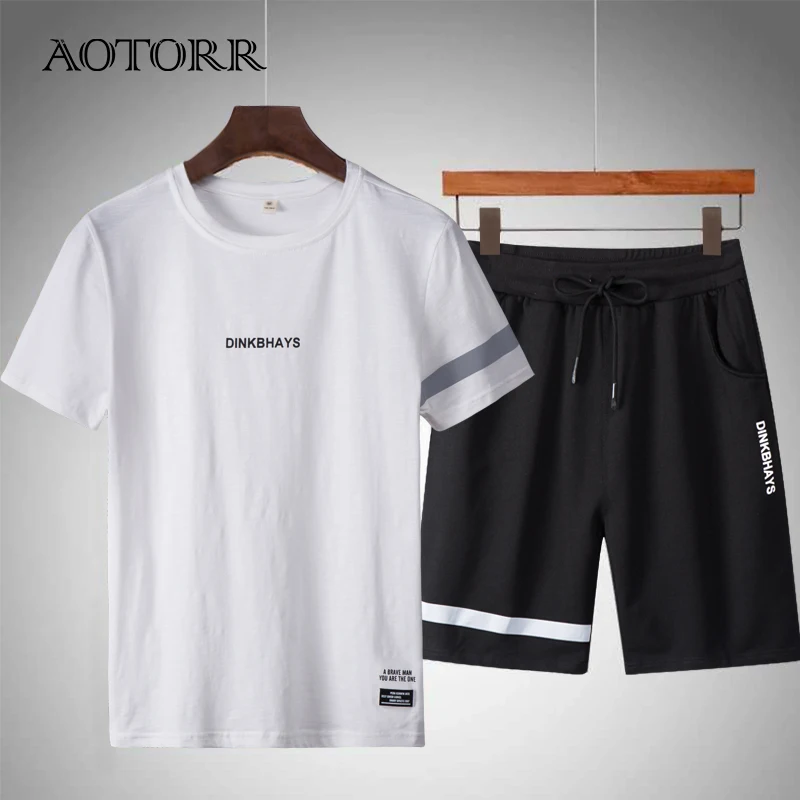 

Summer Men Tracksuits Sports Outdoor Gyms Men's Sets Polyester Tshirts And Shorts Set Male Casual Mens Tracksuit Sportswear 4XL