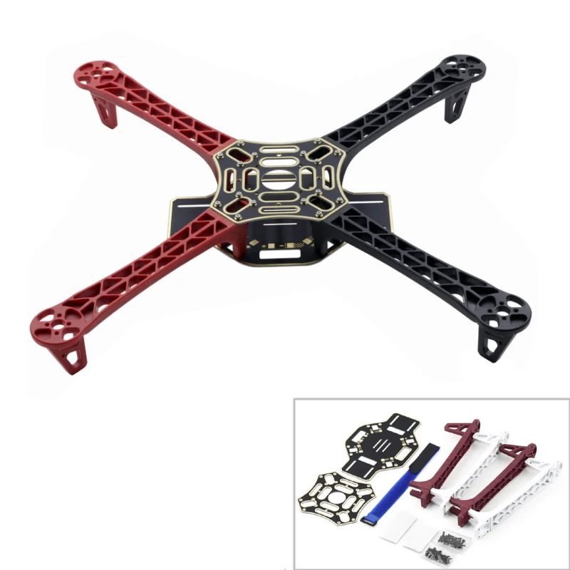 Détail des fixations du train d'atterrissage pour drone F450, skids de rechange prêts à être installés.
