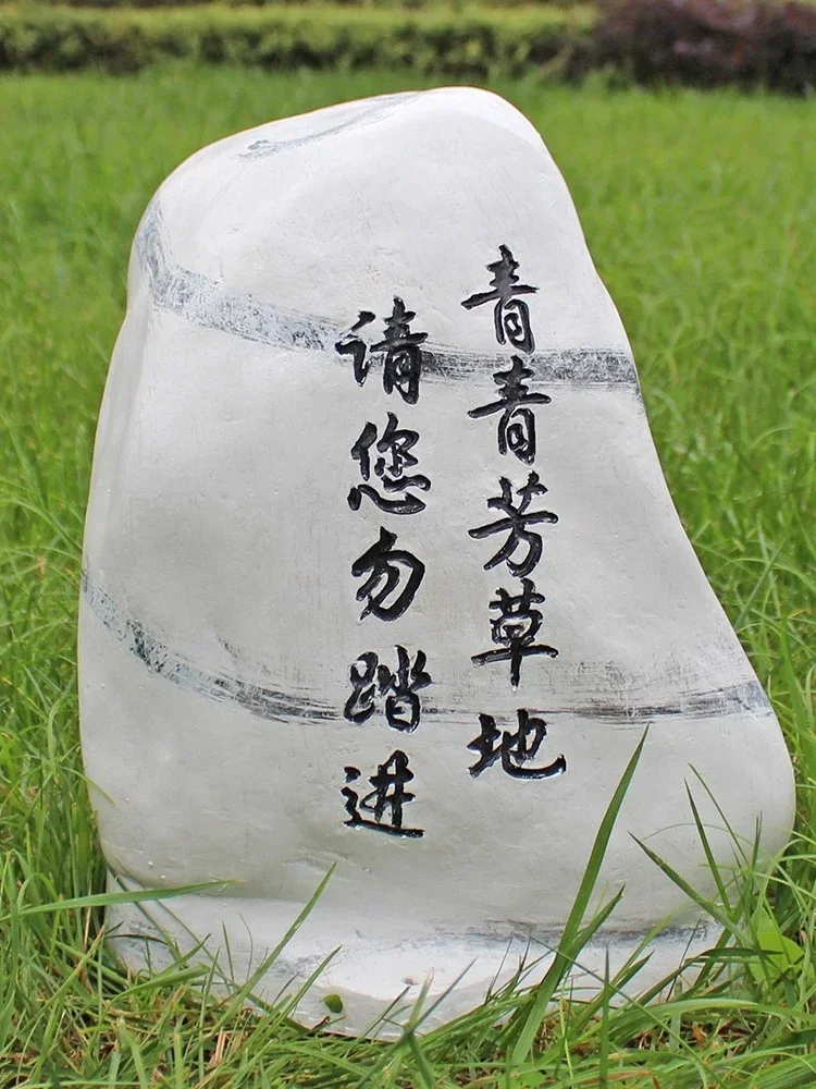 The product can be customized. Outdoor imitation waterproof lawn audio speaker