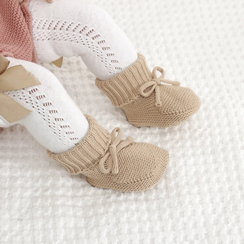 Newborn Baby Shoes Cotton Knit Infant Boys Girl Boots Fashion Tie Solid Toddler Kid Clothing Accessories 0-18M Walk Bed Footwear