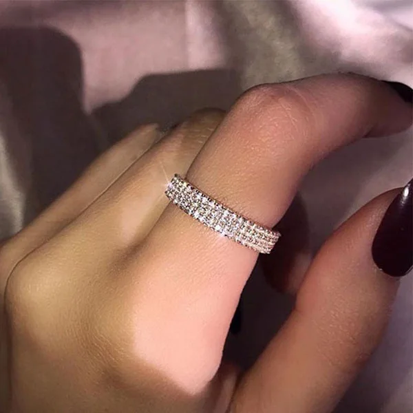 

Best Selling Three Layer Full Circle Full Diamond Super Flash 3A Zircon Ring