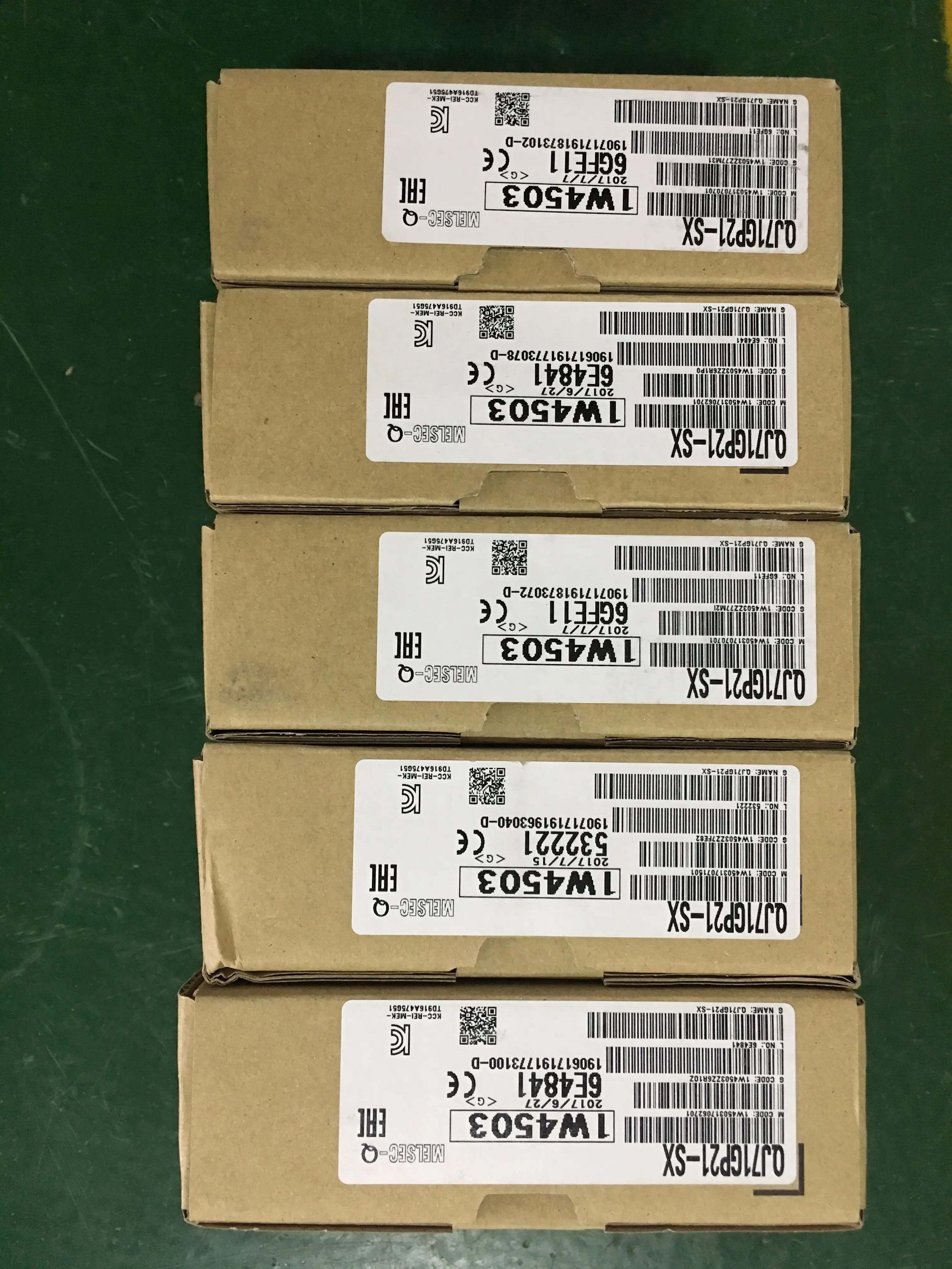 

QJ71GP21-SX | QJ71LP21-25 |