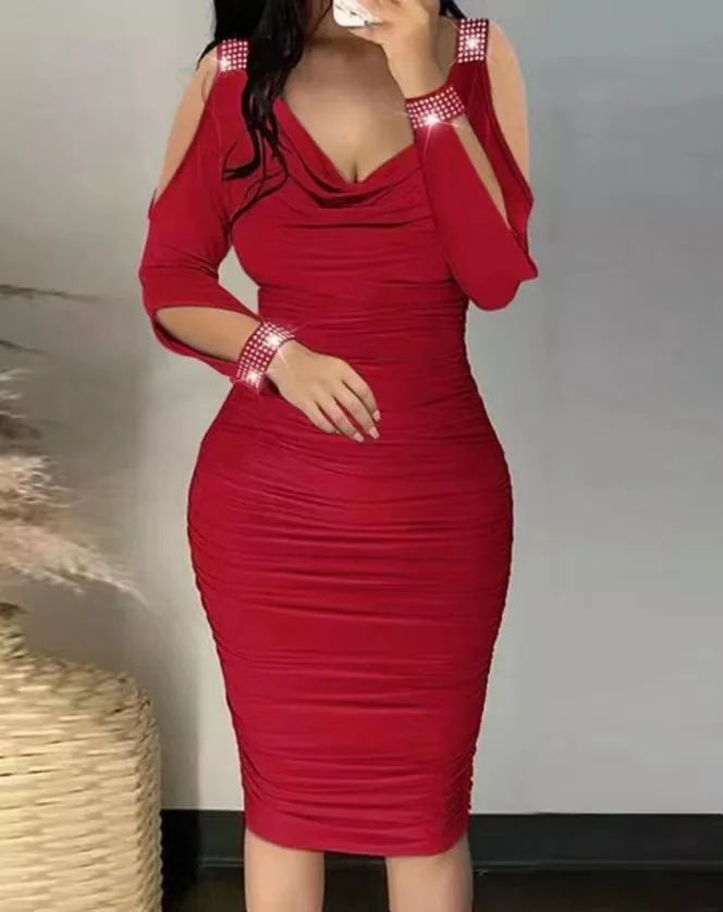 

Autumn Sexy Elegant Off Shoulder Party Tight Dress Women Fashion V-Neck Hollow Out Diamond Long Sleeve Stacked Slim Dress Women