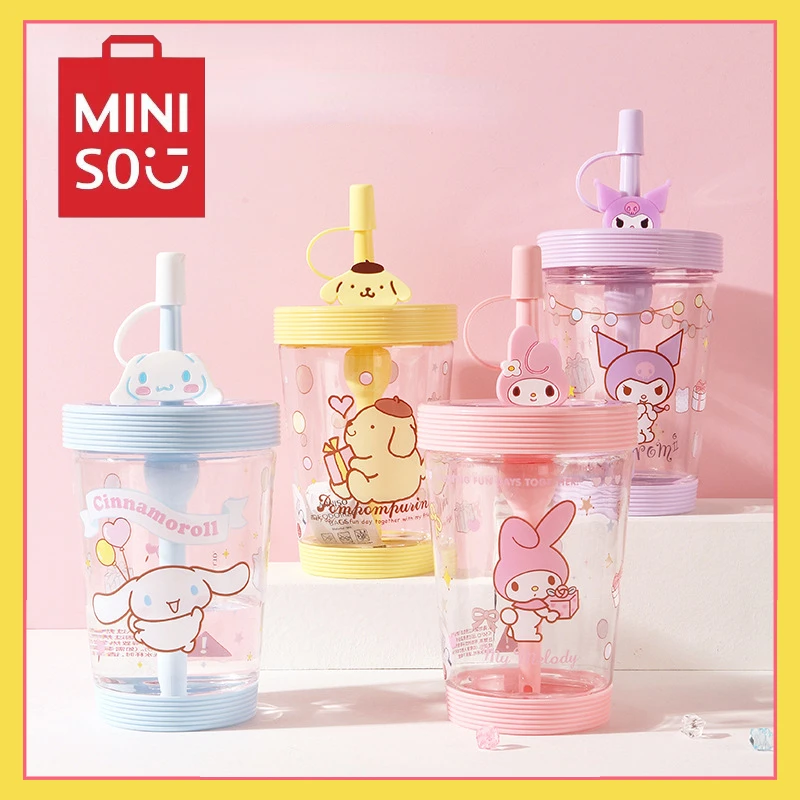 

MINISO Cinnamoroll Sanrio бутылка для воды аниме Kuromi Melody пластиковая мультяшная Милая сопровождающая соломенная чашка Kawaii подарок на день ребенка