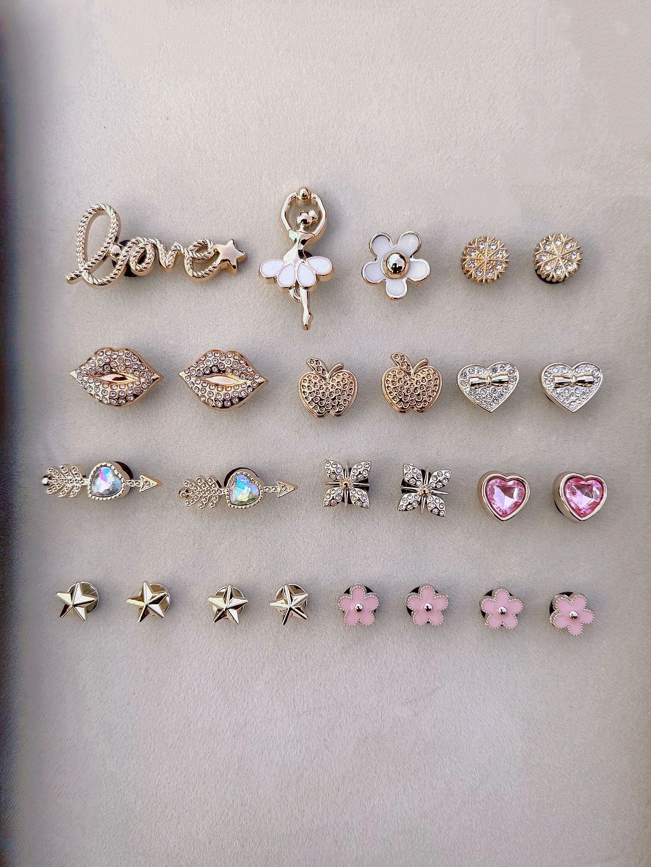 25 pieces of gold (Dancing Girl, love, Lips, Apple, Heart, Five-pointed Star, Flower) DIY accessories, suitable for detachable s - 4