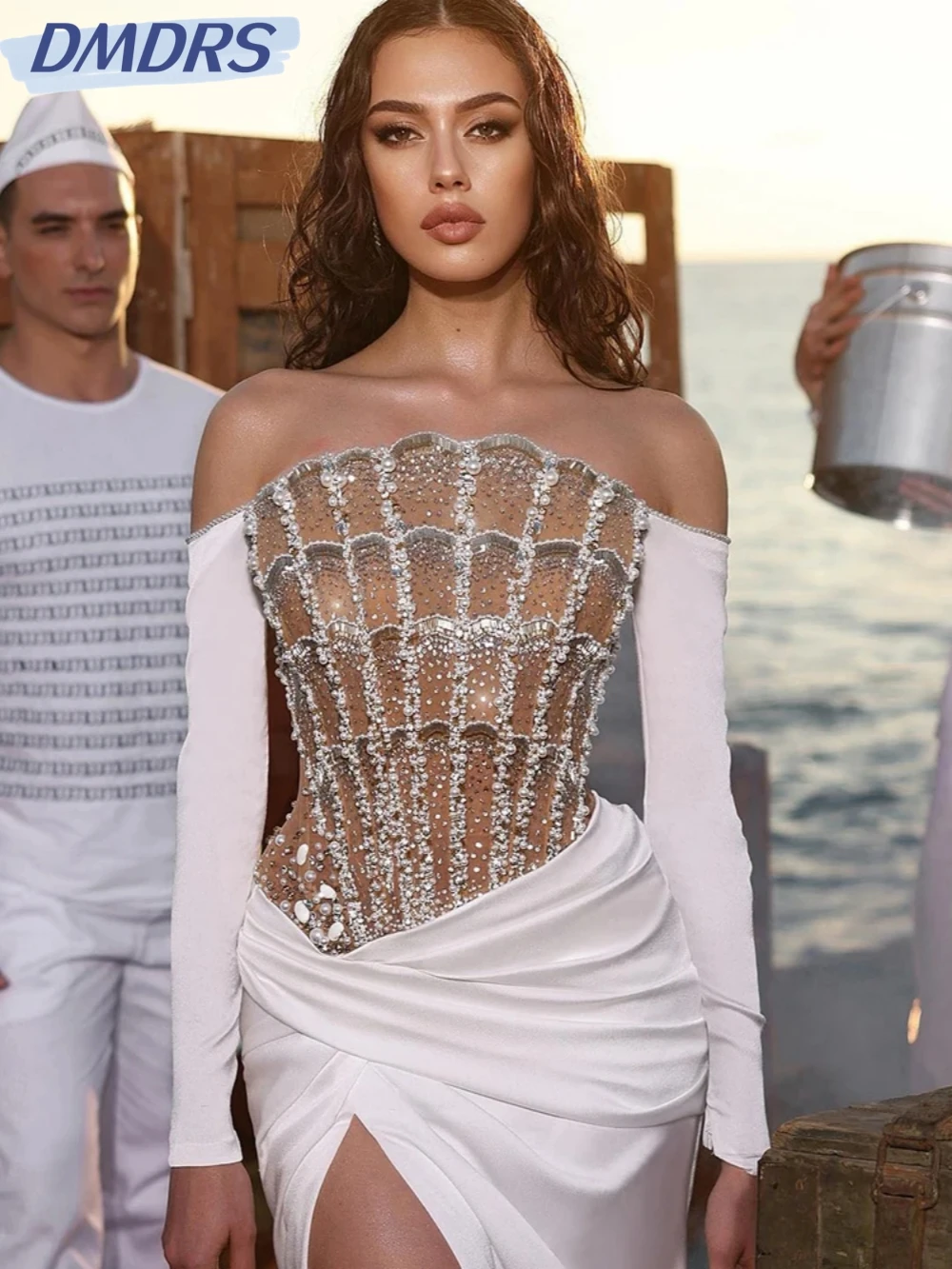 Рисунок 2 - Сексуальное платье без бретелек