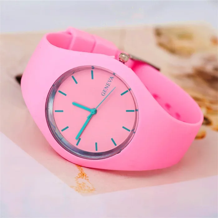 2020 Geneva Women Sport Watches Cream Color Ultra-thin Fashion Gift Silicone Strap Leisure Watch Women Women's Jelly Watches 5