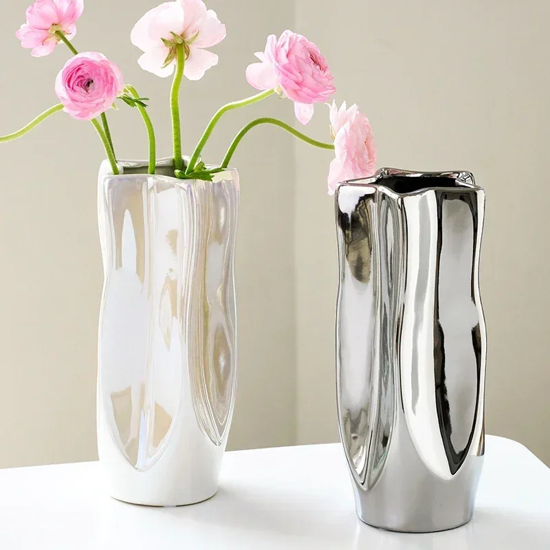 Luxury Electroplated Silver Ceramic Vase Flower Arrangement Irregular Porcelain Hydroponic Vase Ornament Interior Art Decoration 3