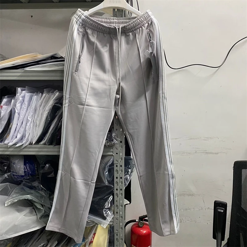 

2023 Joggers Gray Needles Track Pants Men Women Top Quality Poly Smooth Sweatpants Butterfly Logo Knitted Stripe Trousers