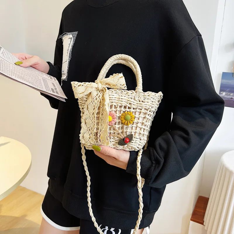 

Кружевная плетеная Сумка для женщин, новинка 2023, универсальная Милая мини-сумка для отдыха на море, пляжа, с цветами