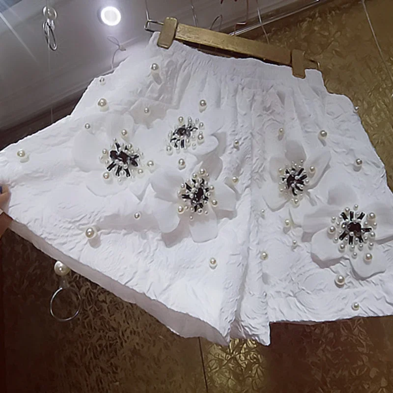 Luxury Pearls Beaded 3D Flower Carved Loose Slim Wide Legs Shorts Fairy Short Pants Elastic Floral Embroidery Short Trousers