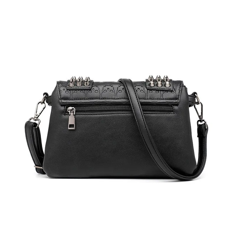 Women Rivet Skull Crossbody Bag New Fashion Casual Trendy PU Leather Shoulder Handbag for Ladies