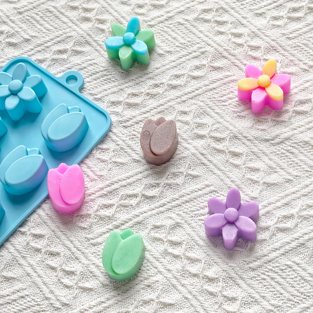 1Pc 8-Hole 2 Types Flower-Shaped Silicone Chocolate Candy Mold – DIY Pudding, Cookie, F... - SKU FSSM1737 - UGI Packaging