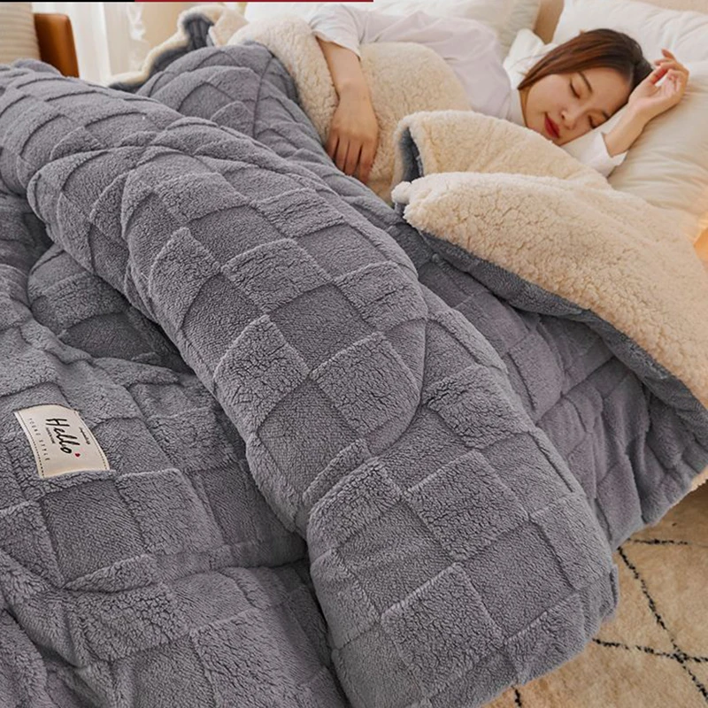 Thick Plush Winter Quilt Warmand Comfortable Warm Cotton Double