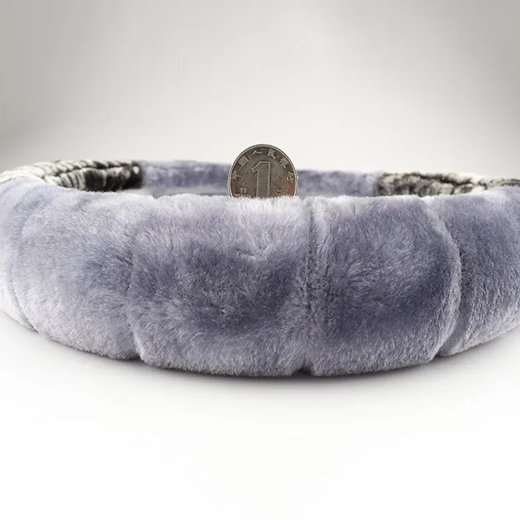 Winter Plush Car Steering Wheel Cover Universal Warm Faux Fur Auto Handlebar 37/38cm steering wheel cover