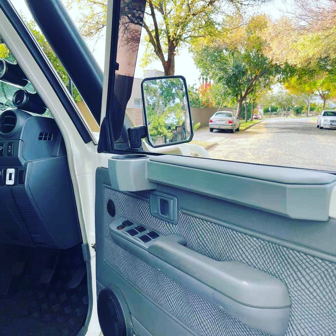 Land Cruiser 70 Series Door Armrest Cup Holder For Toyota Lc70 Lc76