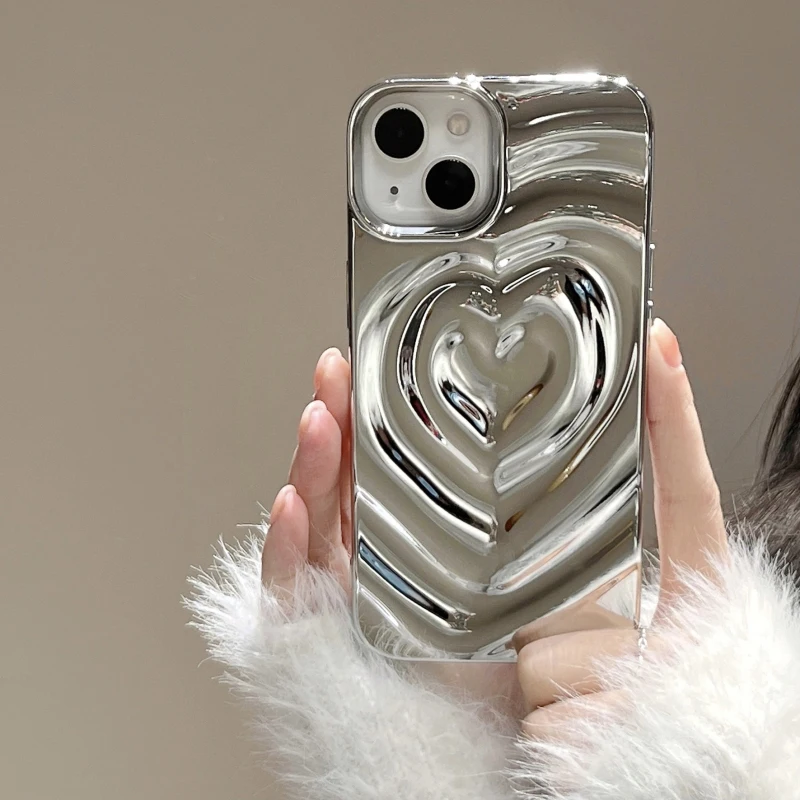 【Oatmeal Basket】ハート ローズ クイーン iPhone,Galaxyケース au限定】Blanccoco NY-Classy Quilt Case for iPhone 16／Bloom