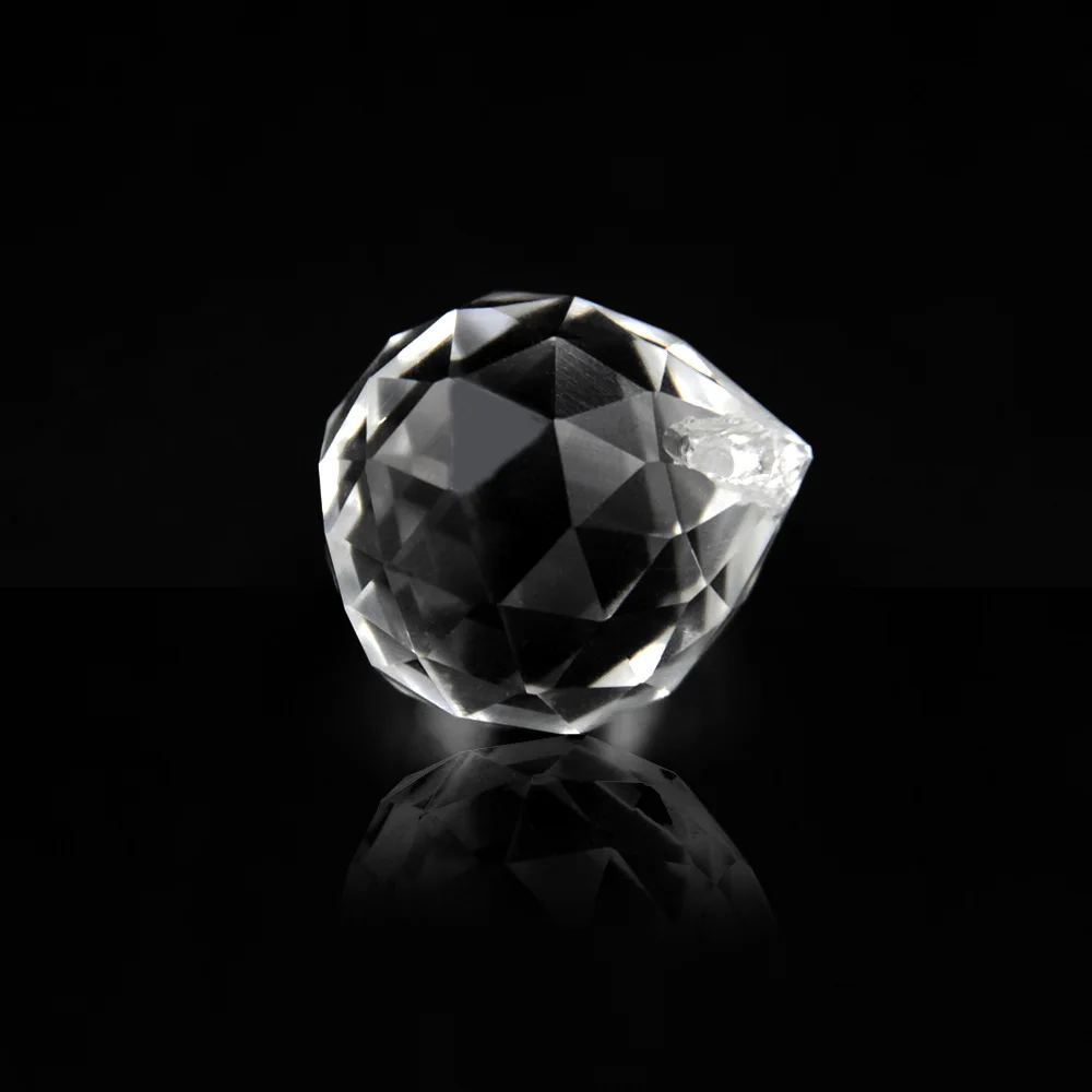 MINGZE 60mm Grand Clair Boule de Cristal de Verre Prisme Pendentif, Boules  Cristal à Facette, pièces de Cristal de Lustre, décoration de Mariage,  faveur de Partie, décor de Tableau de Partie 