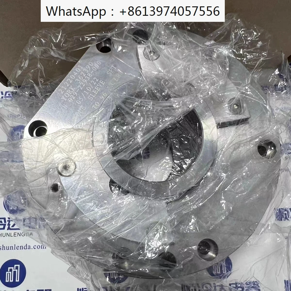 

CENTRIFUGAL COMPRESSOR SHAFT SEAL 029-22938-000