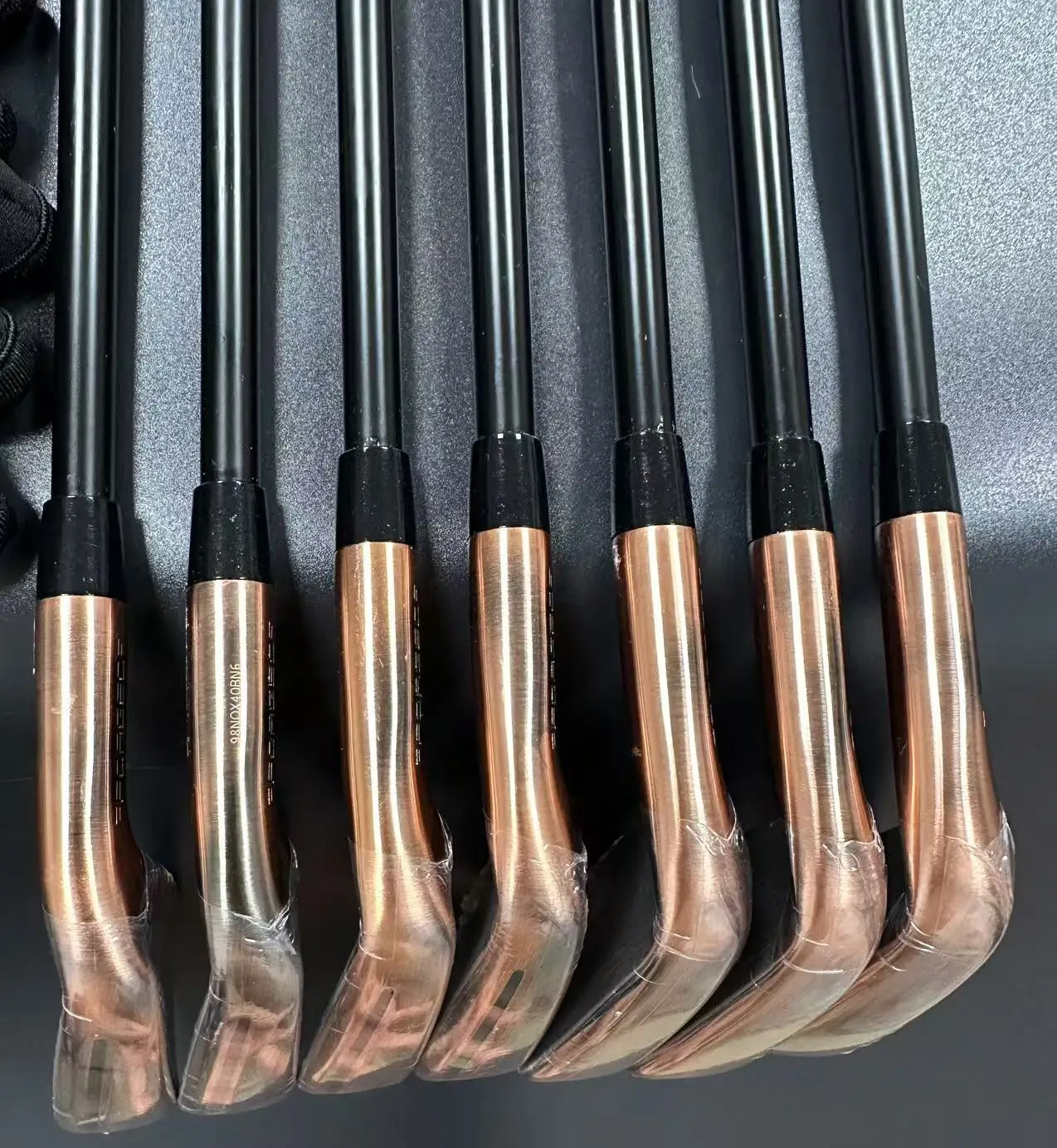 Golf Irons Copper Color Set P 790 456789p with Shaft and Grip P790 Golf Club Iron set 8pcs Head Cover