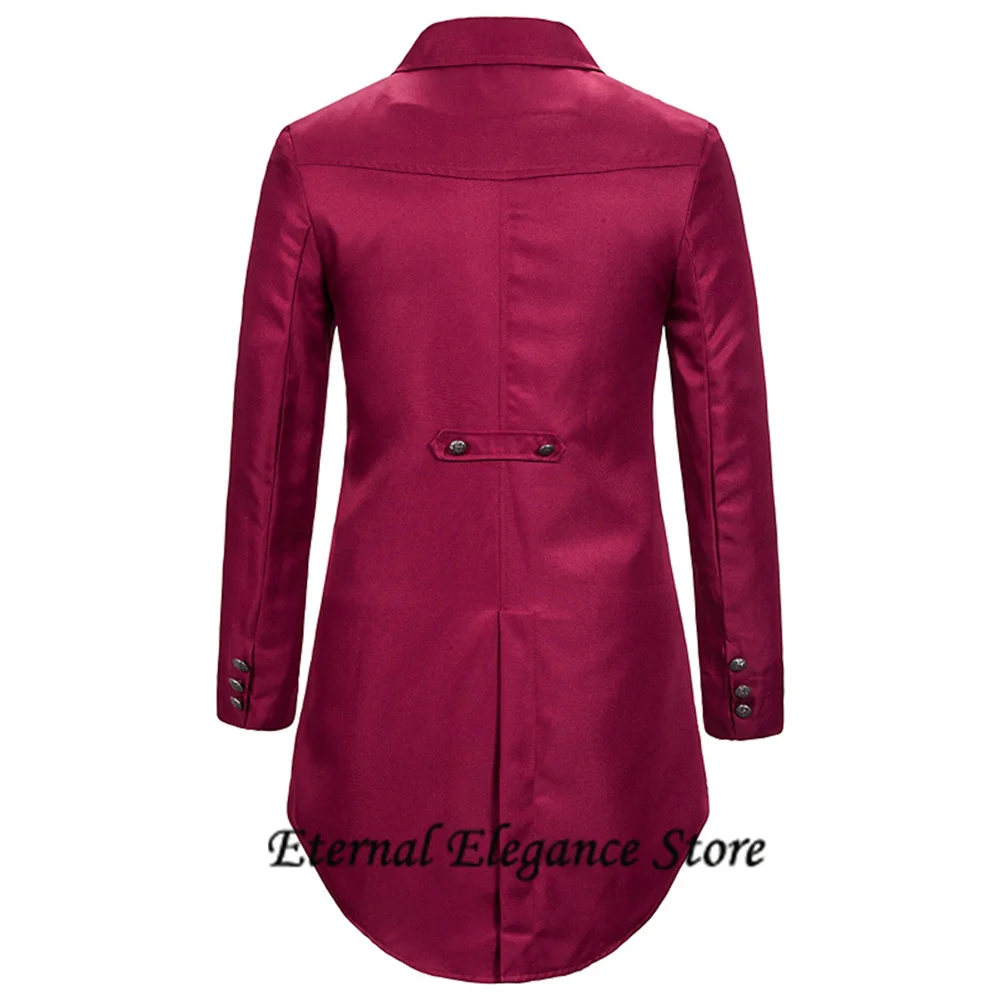 Рисунок 3 - Мужской однобортный костюм в готическом стиле