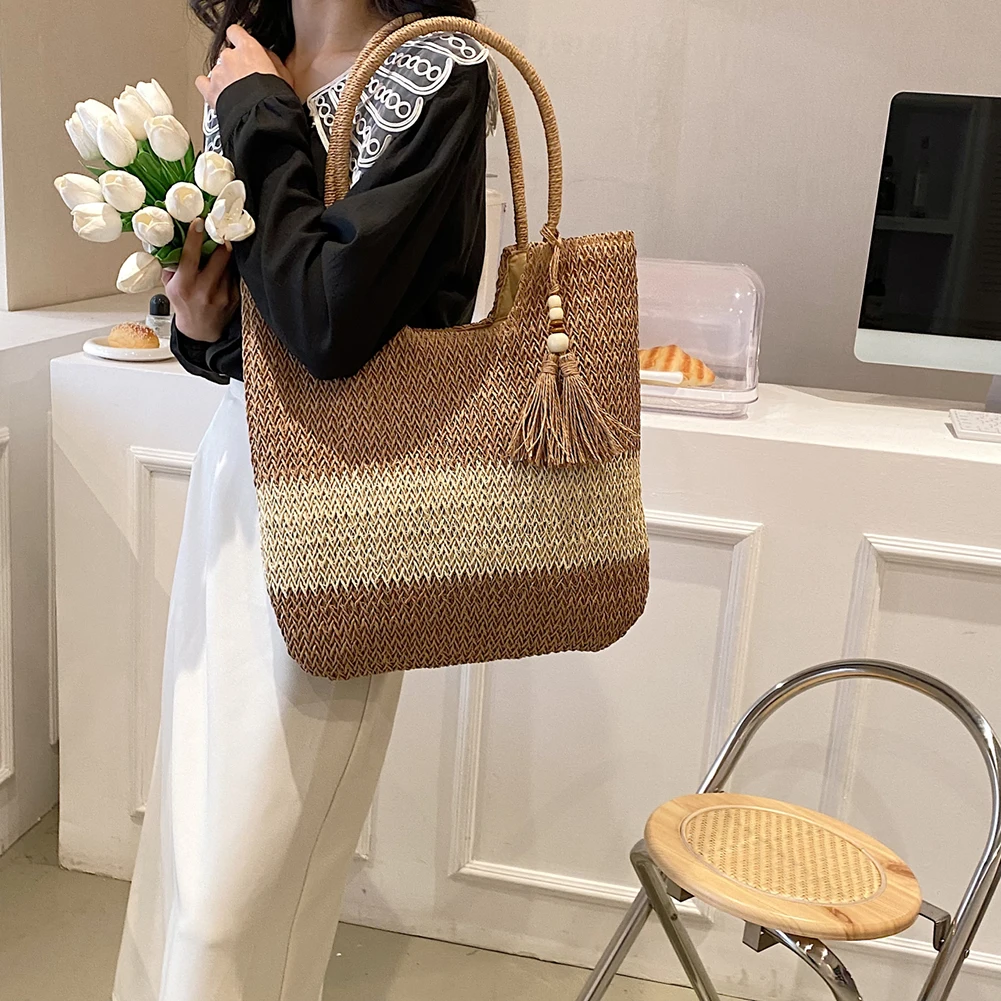 Straw Beach Bag Summer Woven Tote Bag with Tassels Large Shoulder Bag for Women Straw Purses and Handbags Rattan Boho Bag Raffia
