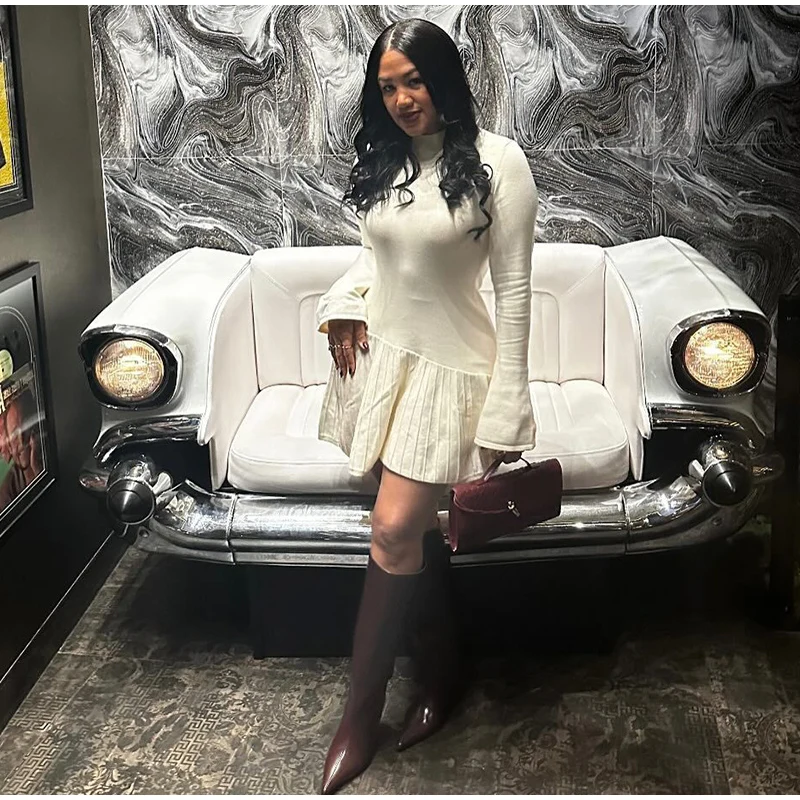 Elegante minivestido de punto con mangas acampanadas para mujer, estilo vintage, liso, cuello alto, ajustado, plisado, corto, para otoño, elegante, de punto