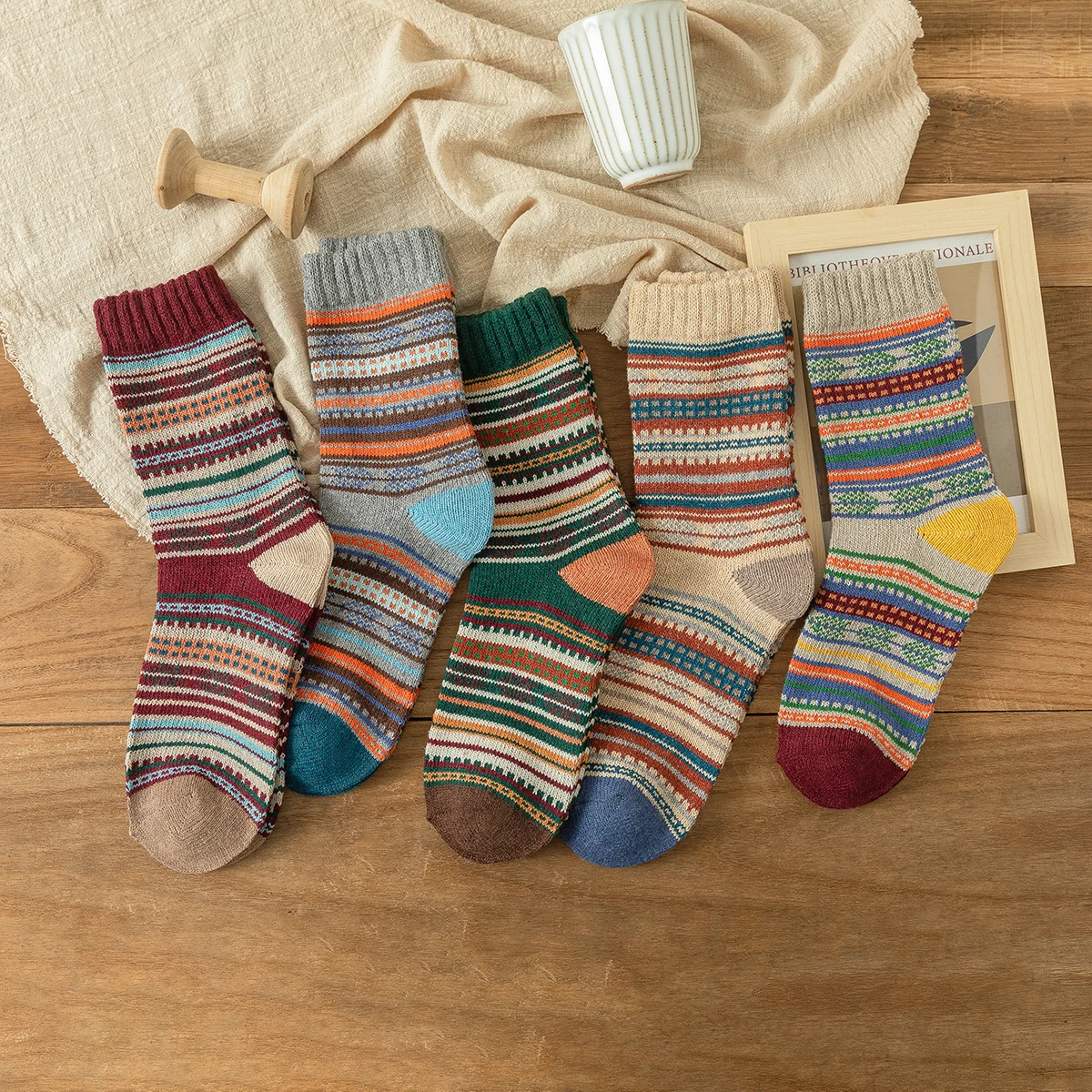 5 Pairs Women's Thermal Wool Socks - Autumn Winter Collection, Retro Nordic Style