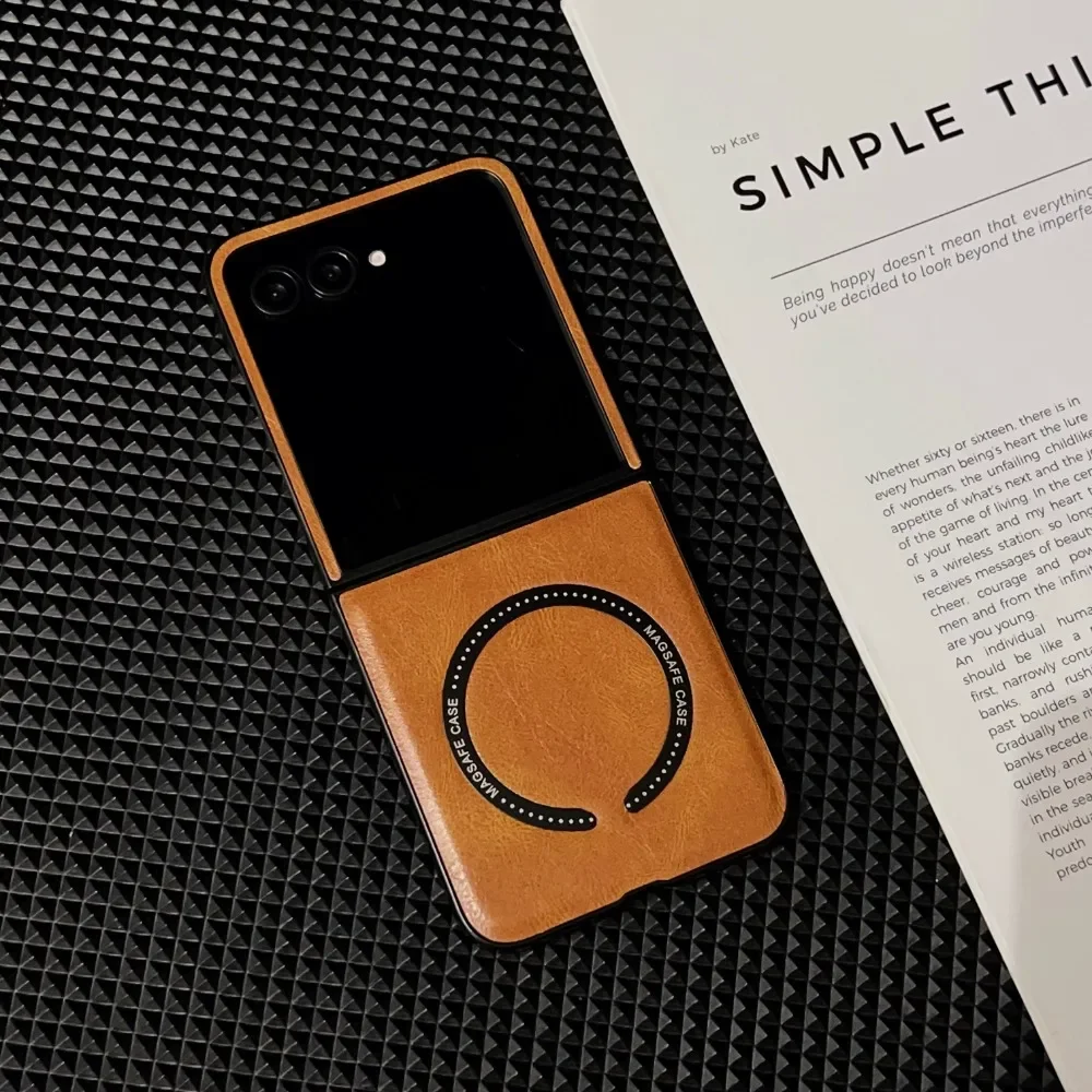 Vintage-Style Leather Magnetic Phone Case - Shockproof Protective Cover