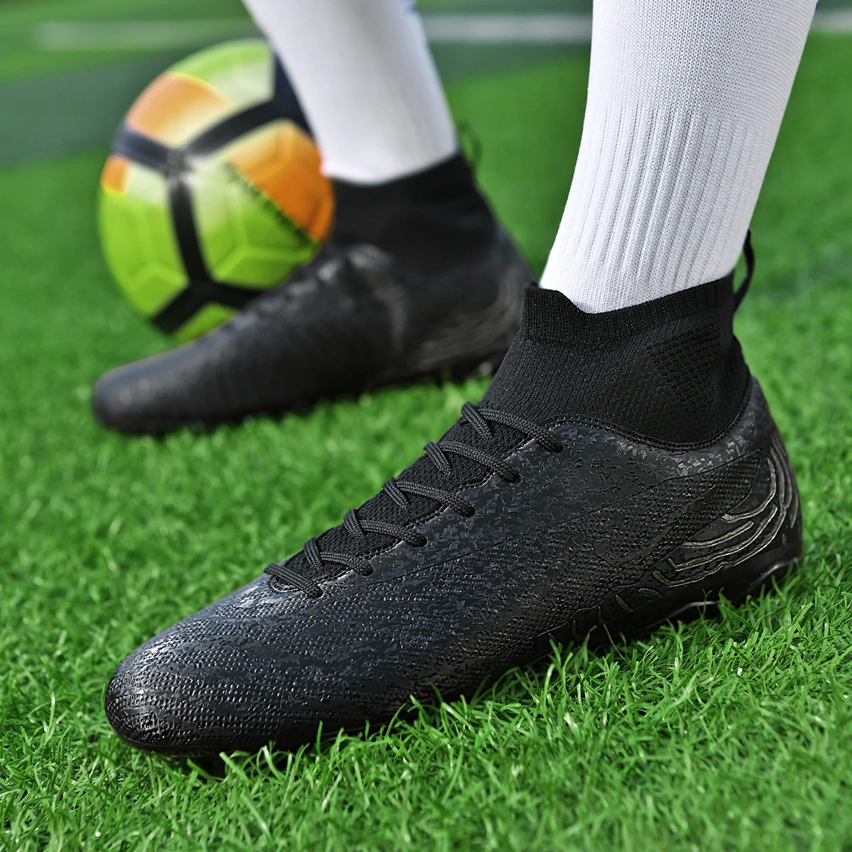Unisex Leather Anti-Slip Football Boots for Training on Various Terrains