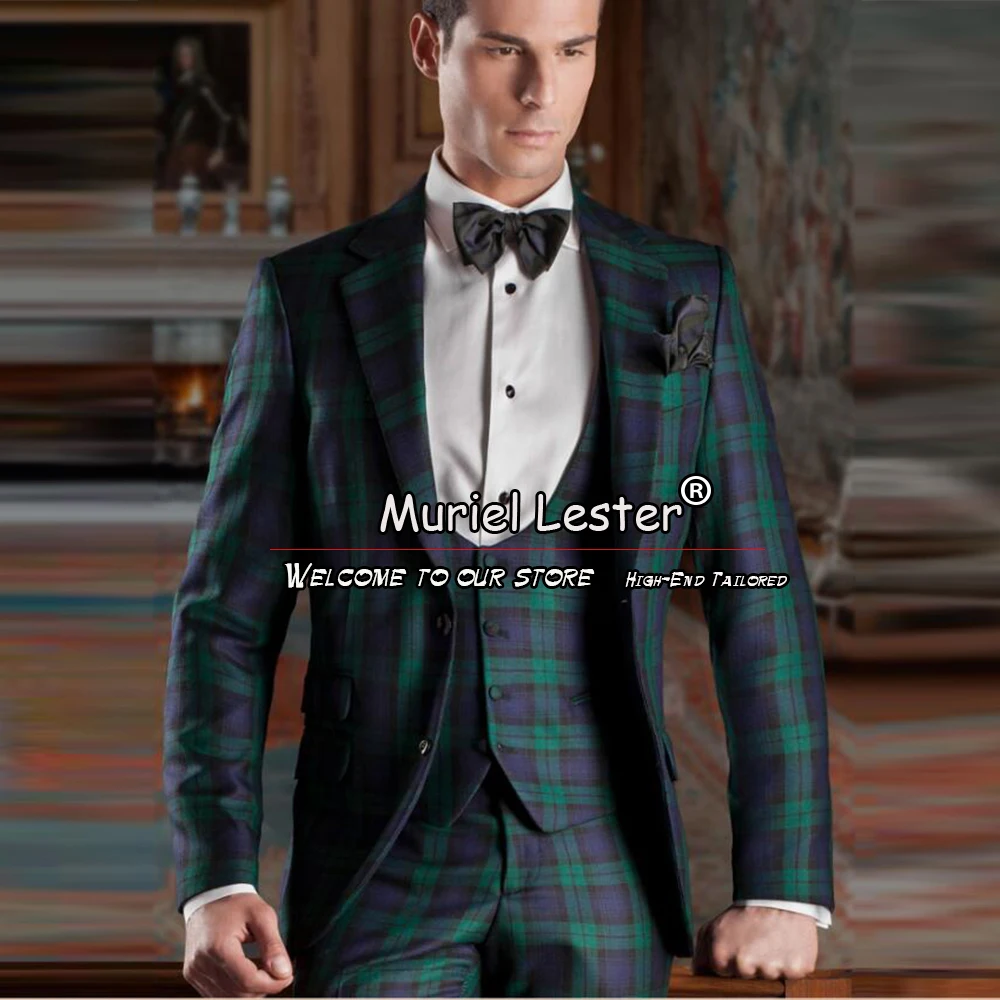 

Safari Style Men Suits For Business Green Plaid Check Jacket Vest Pants 3 Pieces Prom Party Groom Wedding Tuxedos Custom Made