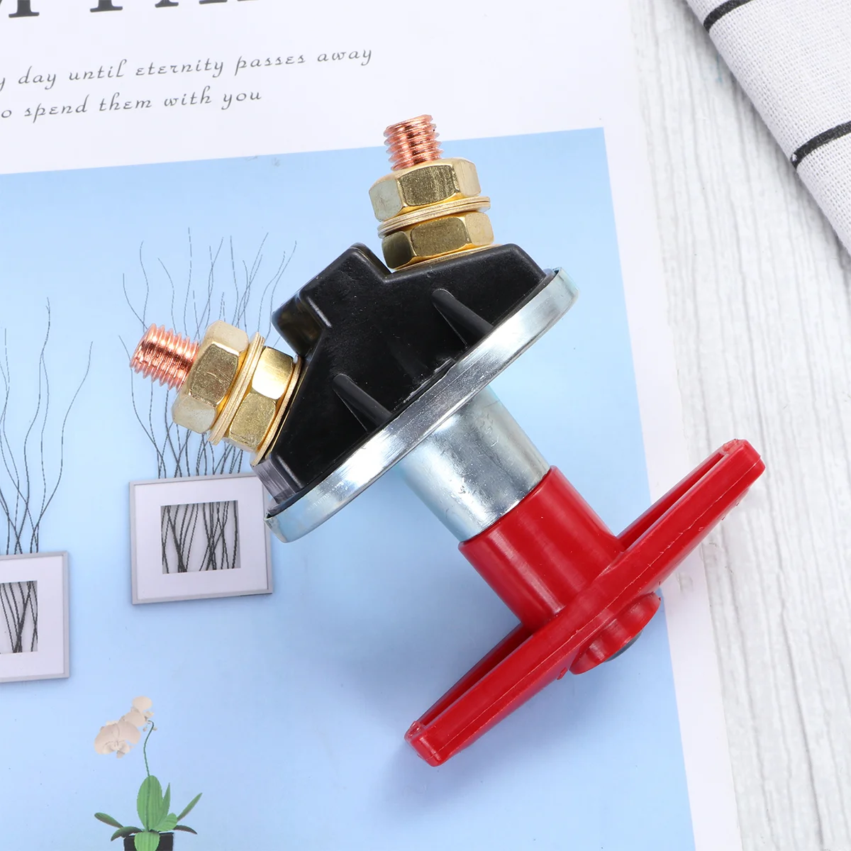 

200A Disconnect Isolator Power Cut OFF for Car Boat Van Truck RV Motorcycle 12V-60V