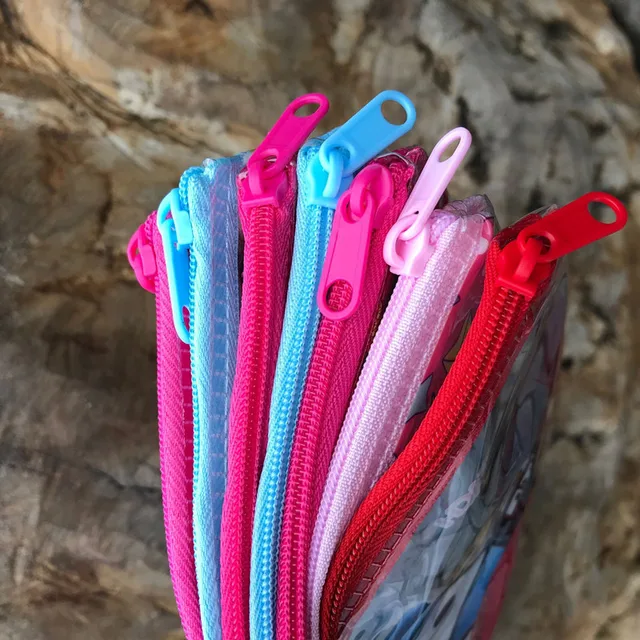 10PCS Kids Happy Birthday Party Favor School Rewards Frozen Party Gift Girl Return Gift Cute Giveaway 2