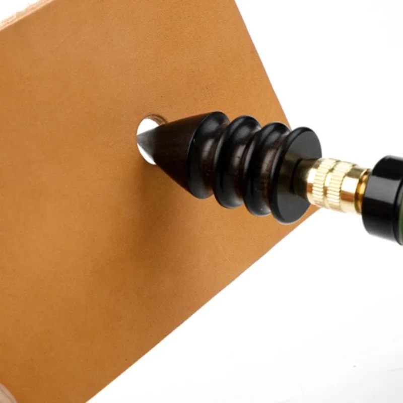 Slide image 30e2d6477d454315be1cea97b05d52d2