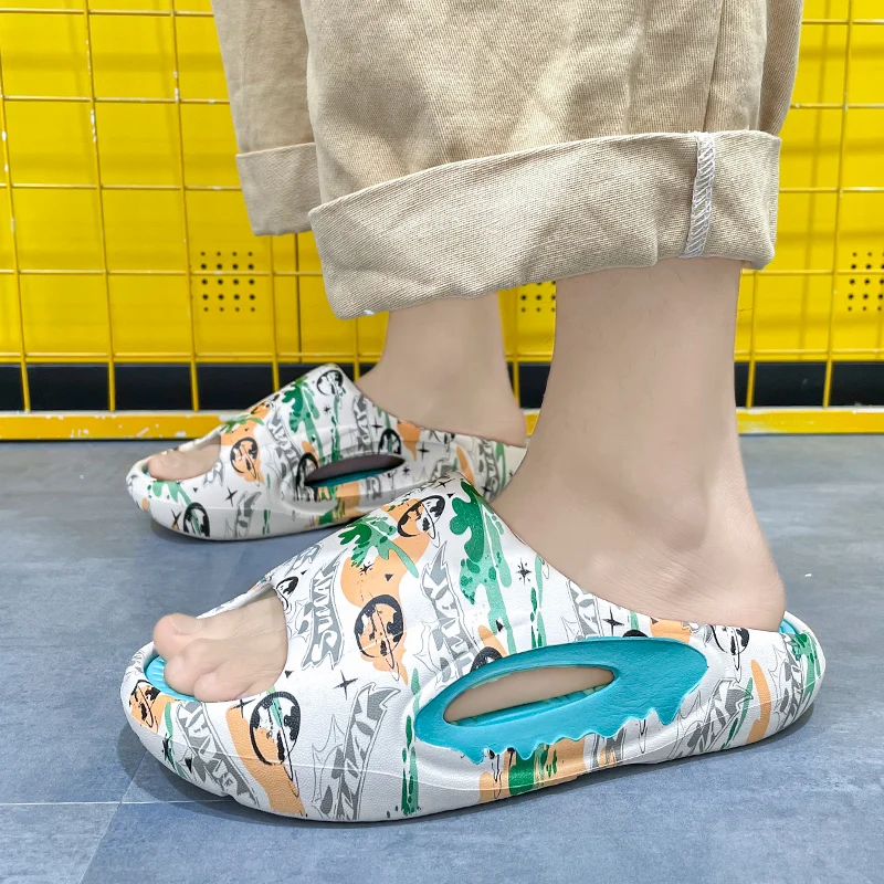 

Beach Slipper Men Slides Ultralight Eva Slippers Soft Thick Sole Summer Male Sandals Fashion Outdoor Non-slip Men's Clappers